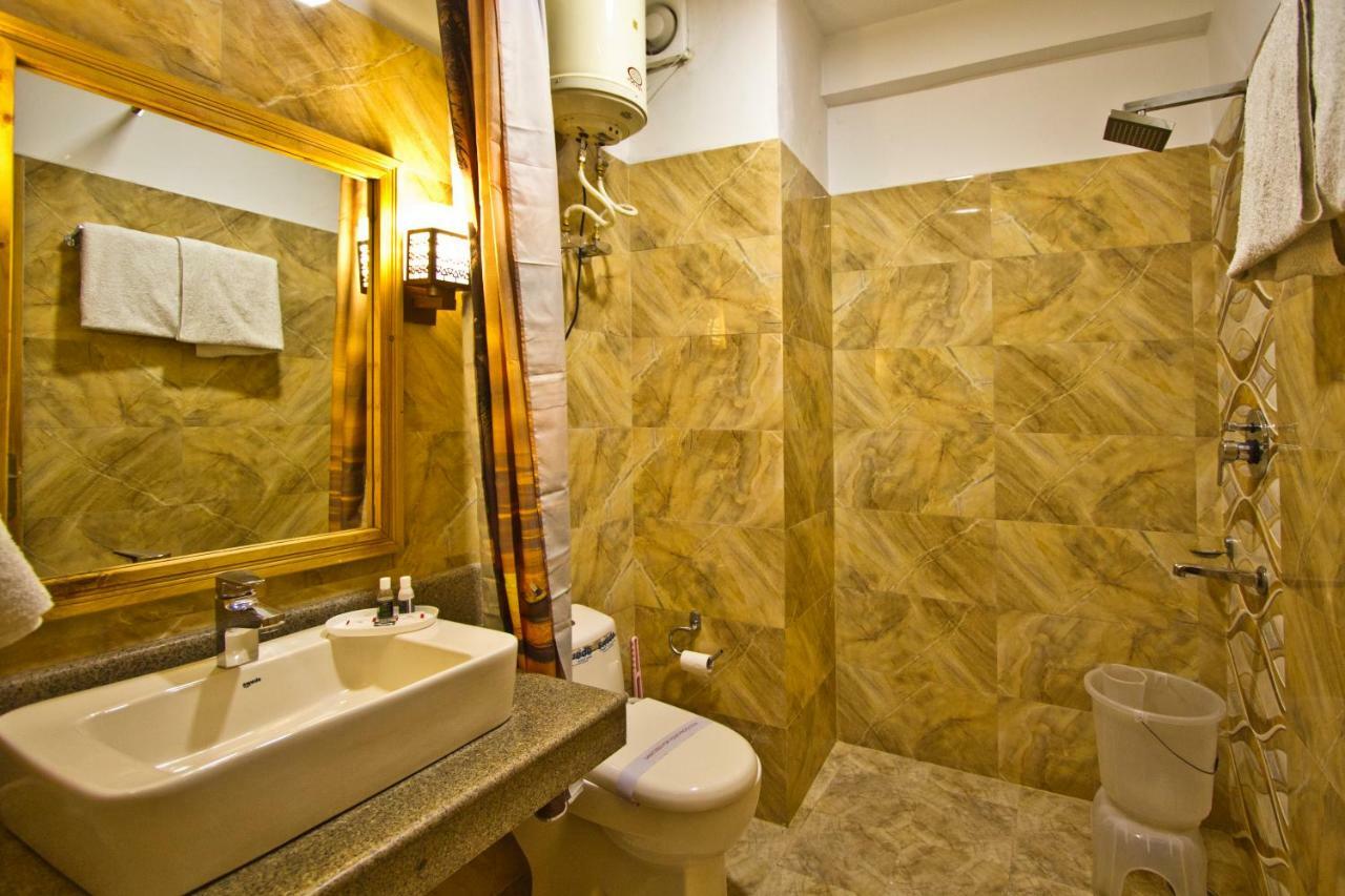 Holiday Bnb Manali Ngoại thất bức ảnh